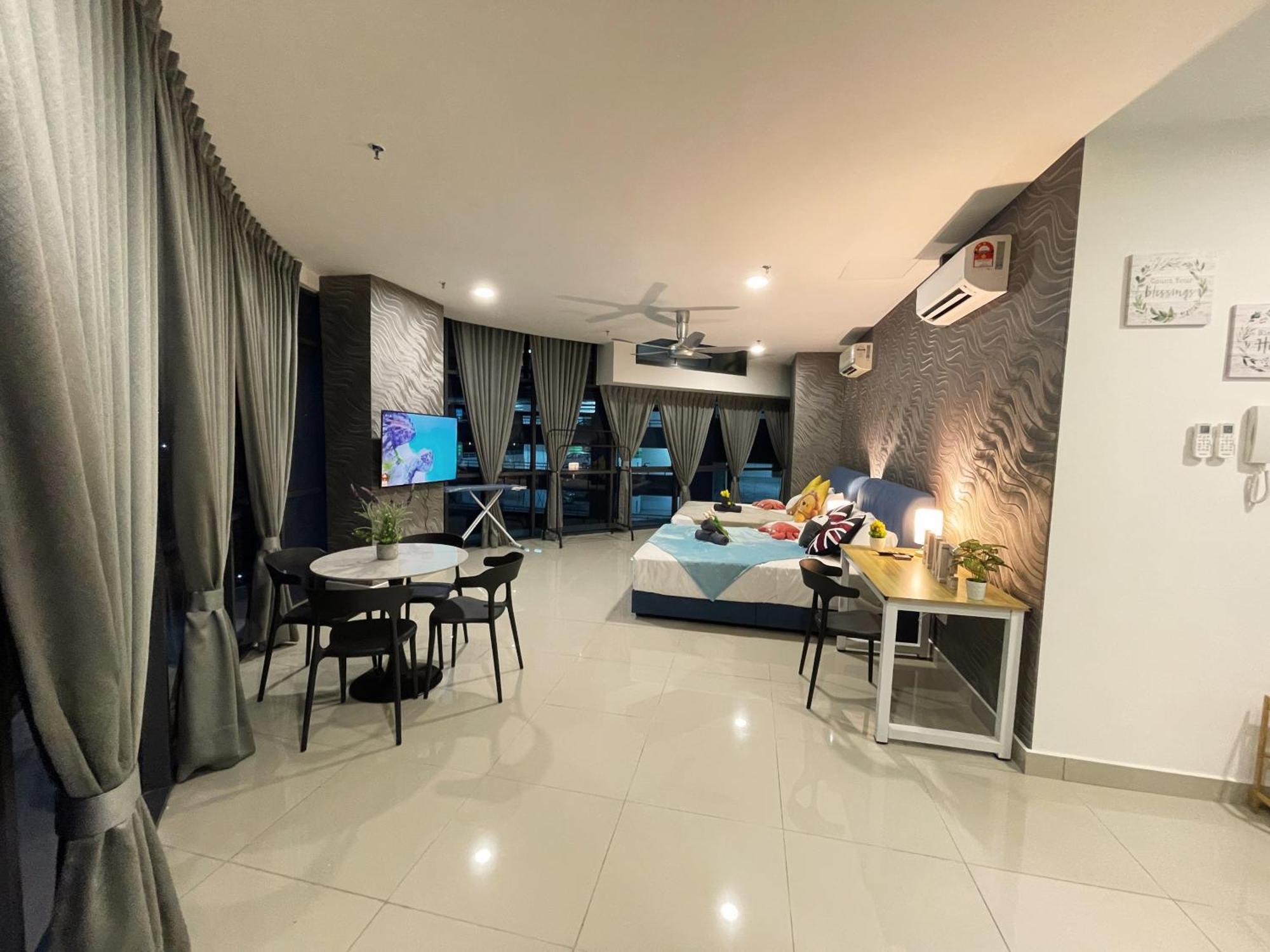 Apartment Pacific Tower Near Jaya One, Malaya, Columbia Hospital By My Homez *